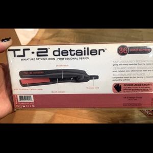 Professional mini flat iron.